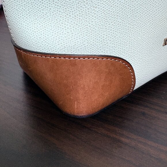 Dooney & Bourke Bone Color Turn Lock Key Shoulder Purse Hobo Leather Bag - Picture 16 of 16